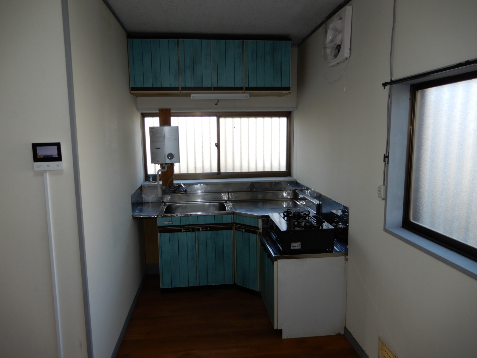 古河市中田貸家のキッチン写真