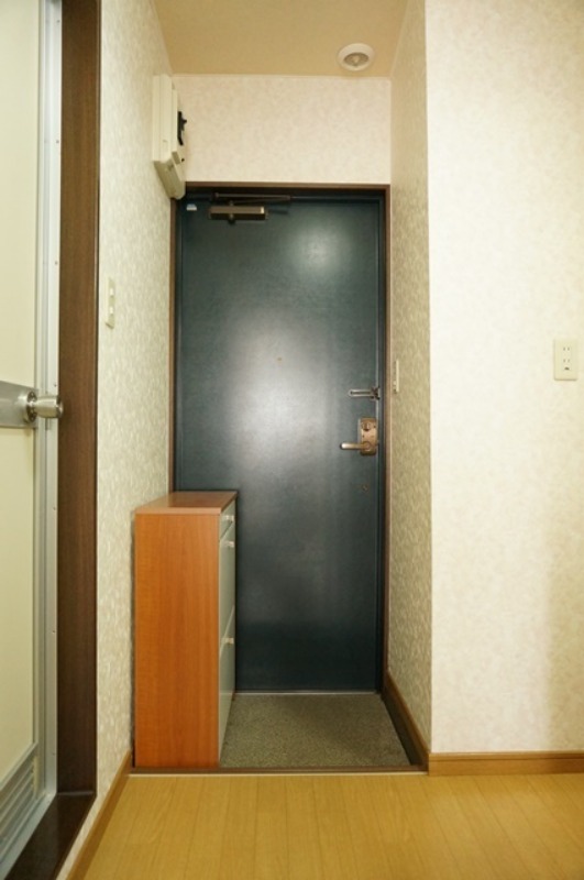 玄関　図面と現状に相違がある場合には現状を優先