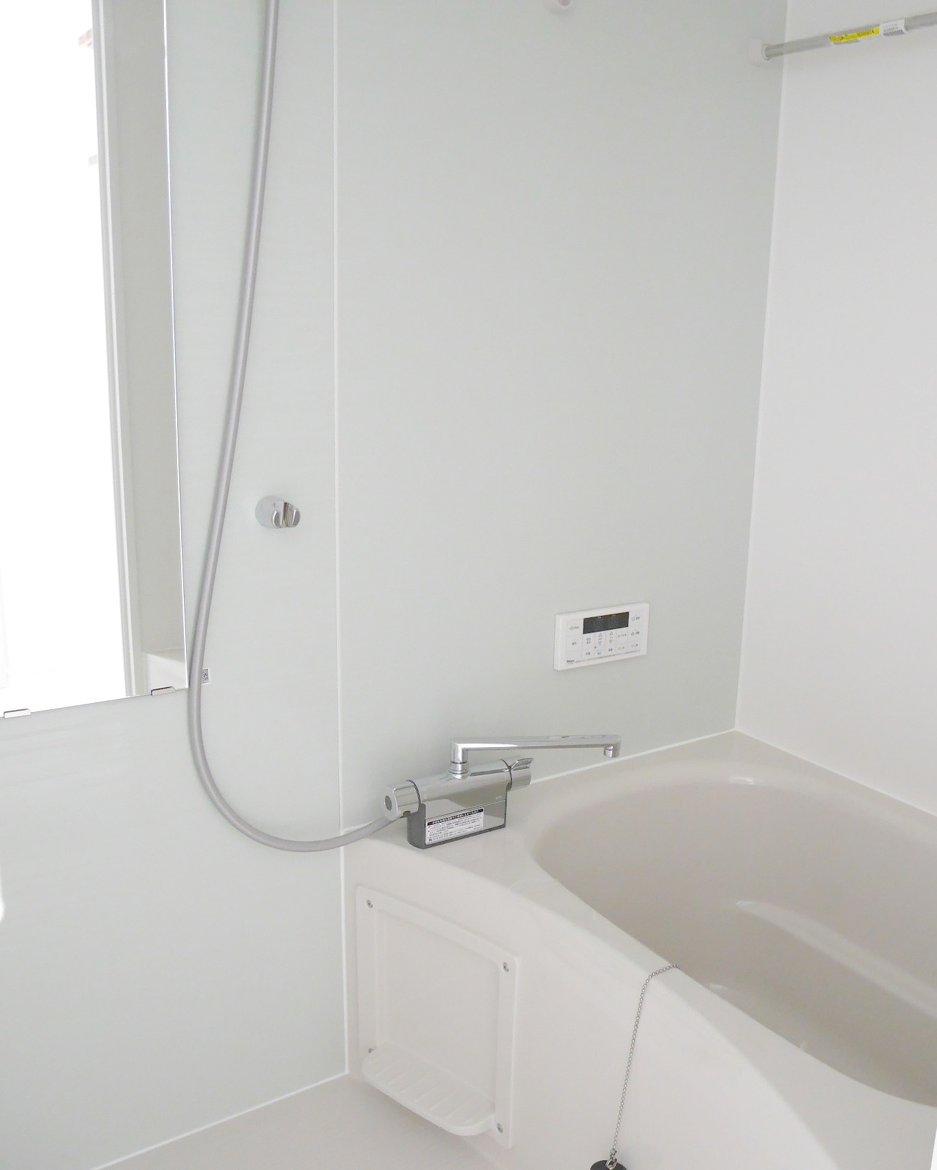 バス・シャワールーム　浴室　/追炊き機能、浴室乾燥機付