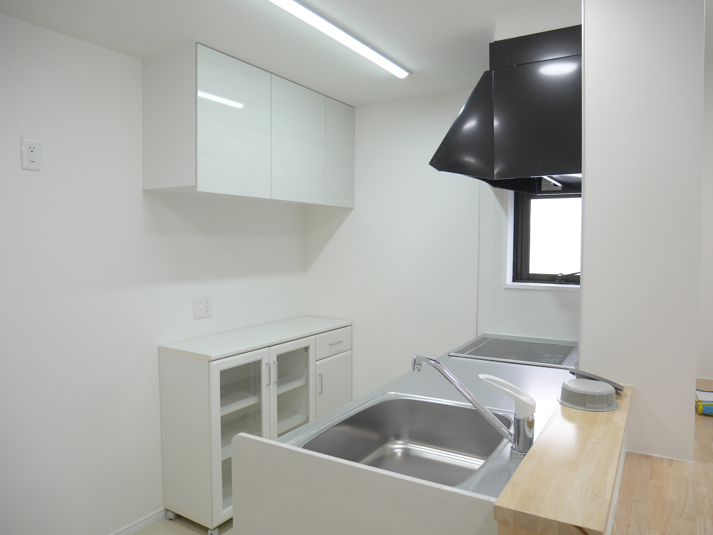 収納　キッチンボード　/吊り棚