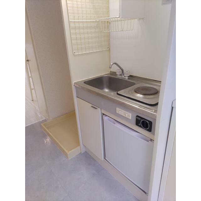 その他設備　明るく清潔なキッチン、使い勝手の良いミニキッチンには嬉しいミ