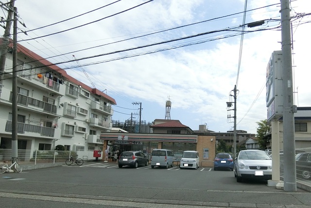 コンビニ　セブンイレブン　藤沢川名１丁目店（コンビニ）まで400m