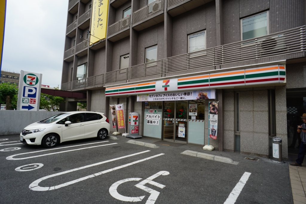 コンビニ　セブンイレブン 奈良芝辻町店（コンビニ）まで381m