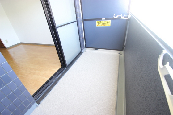バルコニー　※別部屋の写真です