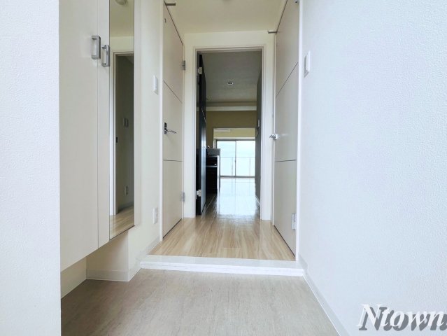 玄関　落ち着いた玄関です