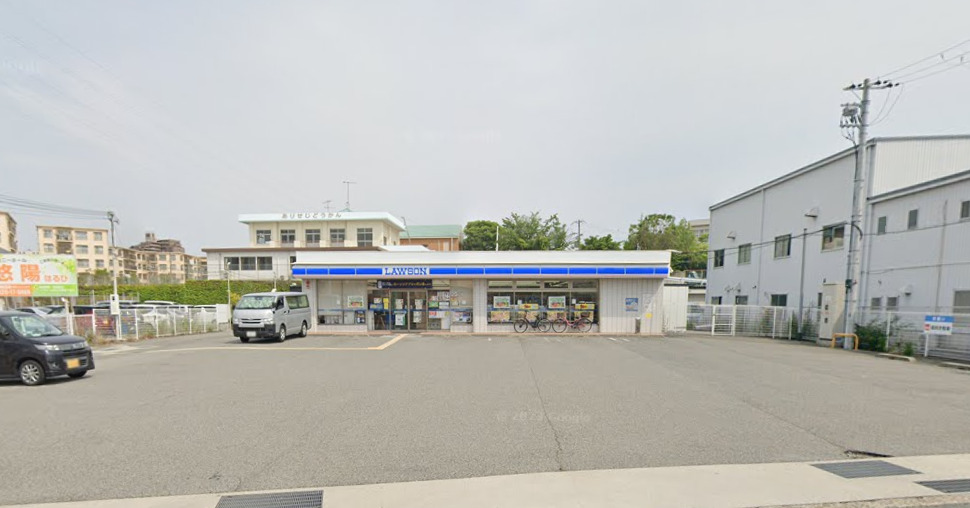 コンビニ　ローソン 伊川谷大池ノ北店（コンビニ）まで678m