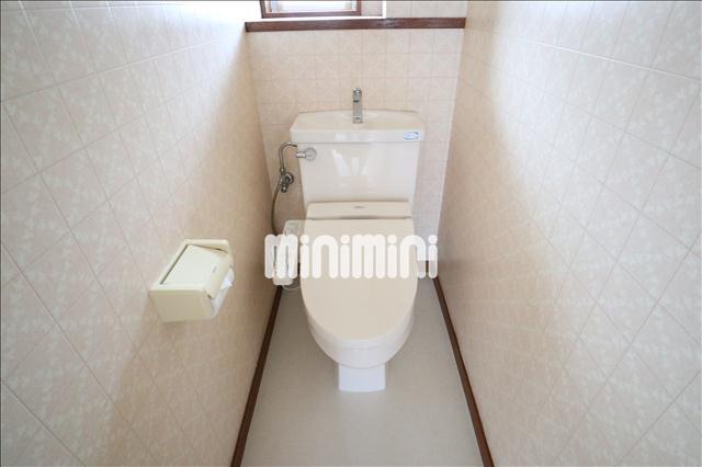 トイレ　温水洗浄便座は設備です