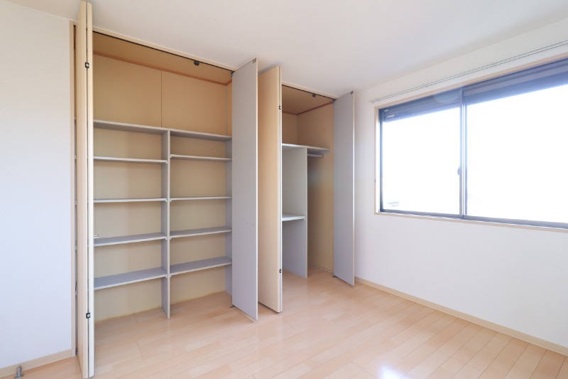 収納　図面と現状に相違がある場合には現状を優先