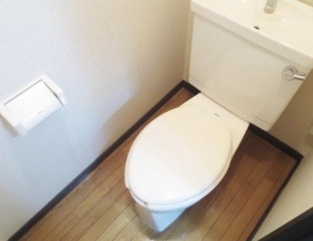 トイレ　他部屋参考。