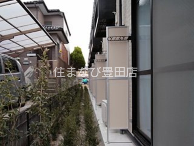 バルコニー　ベランダ