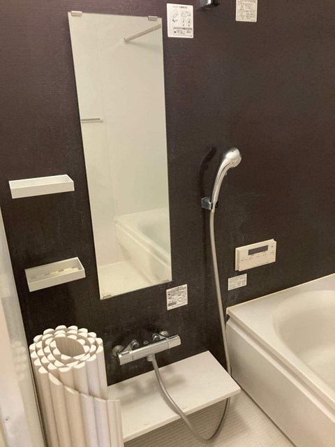 バス・シャワールーム　追い焚き機能・浴室暖房乾燥機付きバスルーム♪雨の日のお洗濯に