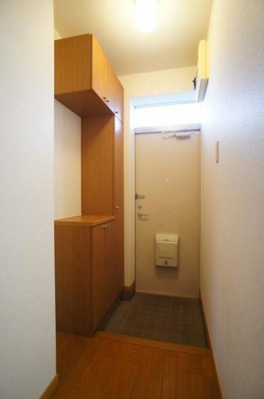 玄関　図面と現状に相違がある場合には現状を優先