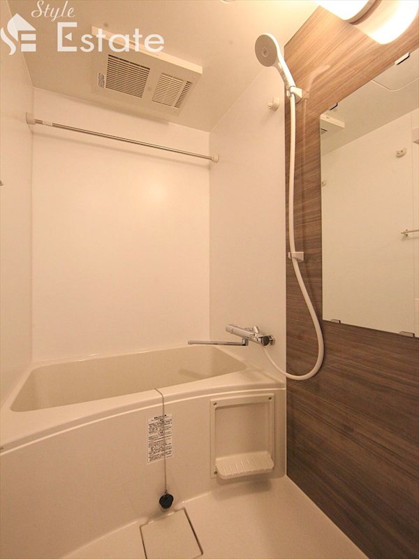 バス・シャワールーム　同仕様内装