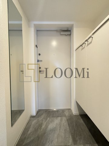 玄関　セレニテ難波グランデシュッド　玄関