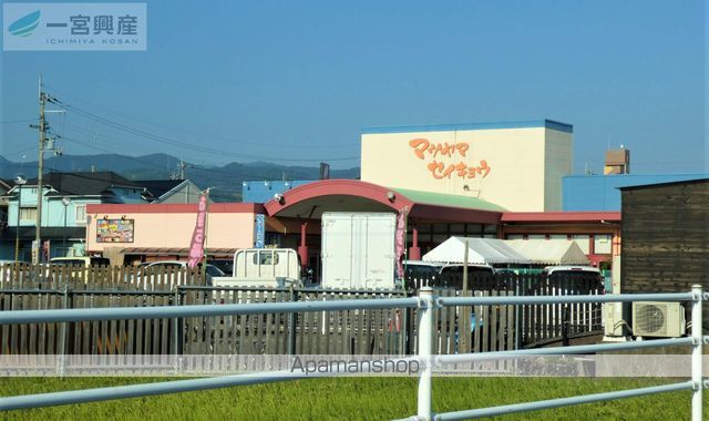 スーパー　松山生協　石井店（スーパー）まで661m