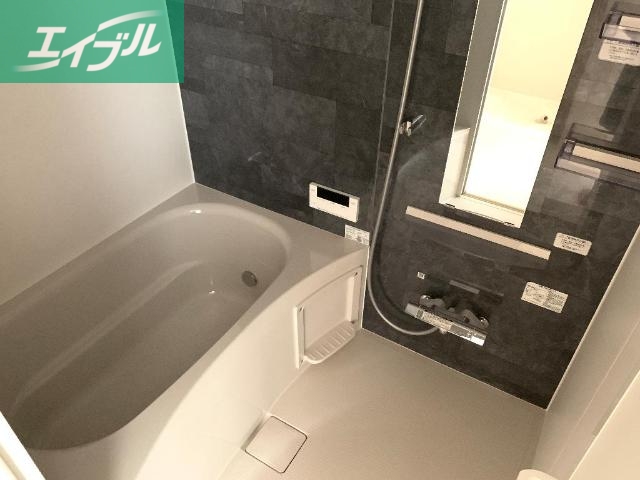 バス・シャワールーム　バス（イメージ）