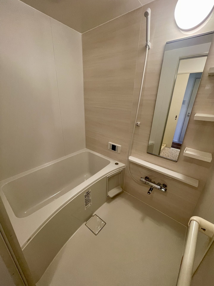 バス・シャワールーム