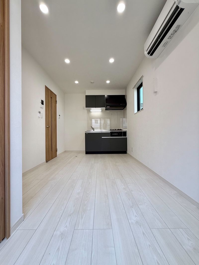 居室・リビング　ゆったり過ごせる居間です