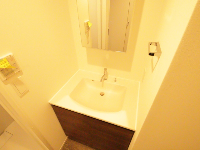 洗面設備　※別室の参考写真の為、現況優先です。