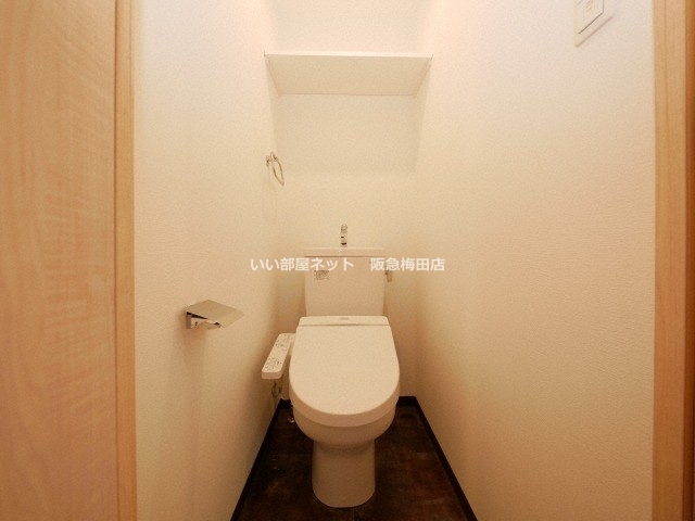 トイレ　同仕様写真となります。