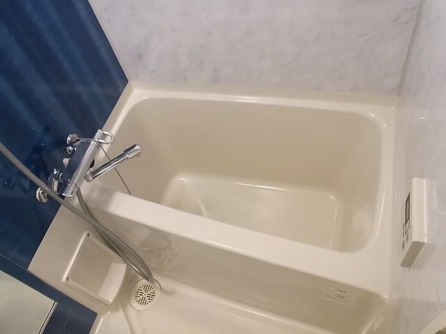 バス・シャワールーム　NULL