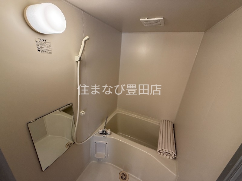 バス・シャワールーム　同型タイプ