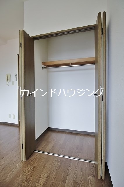 収納　クローゼット