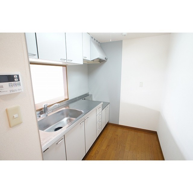 キッチン　２口ガスコンロ設置可能！