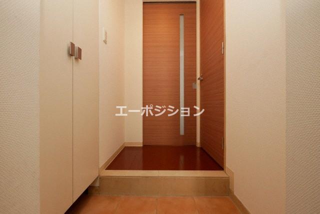 玄関　ルネ日本橋アネーロ