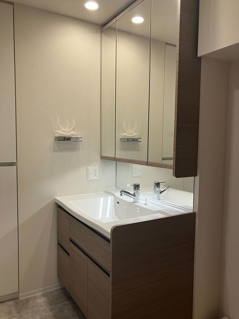 洗面設備　※写真は同タイプ住戸です。