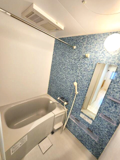 バス・シャワールーム　お風呂です