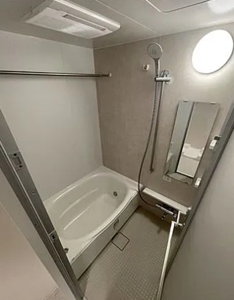 バス・シャワールーム　※別部屋参考写真