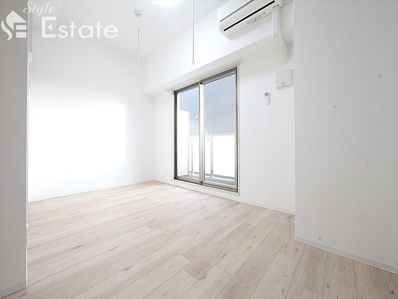 居室・リビング　内装