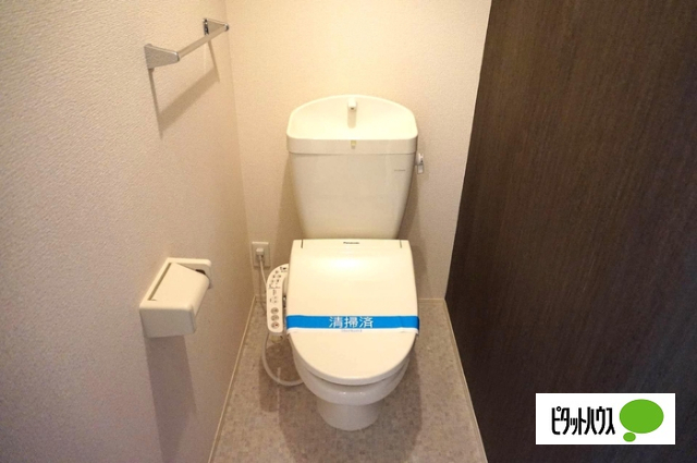 トイレ　別室写真です