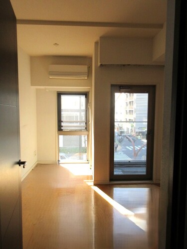 居室・リビング　洋室　約6.2畳　※前回募集時2019年1月の写真