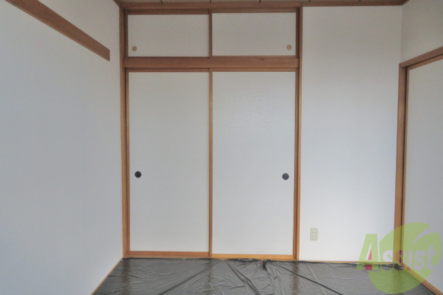 収納　こちらは押入れです。布団などを収納するといいですね。