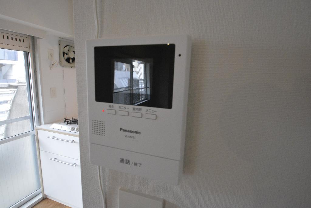 セキュリティ　カメラ付インターホン