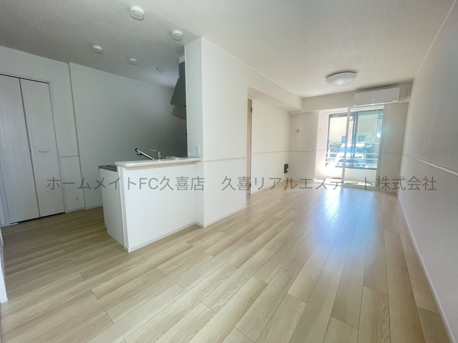 居室・リビング　同建物別号室