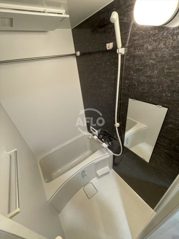 バス・シャワールーム　ゼオン大阪EAST　浴室