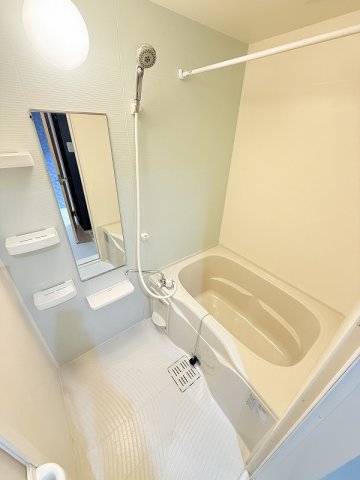 バス・シャワールーム　お風呂で日々の疲れを落としましょう