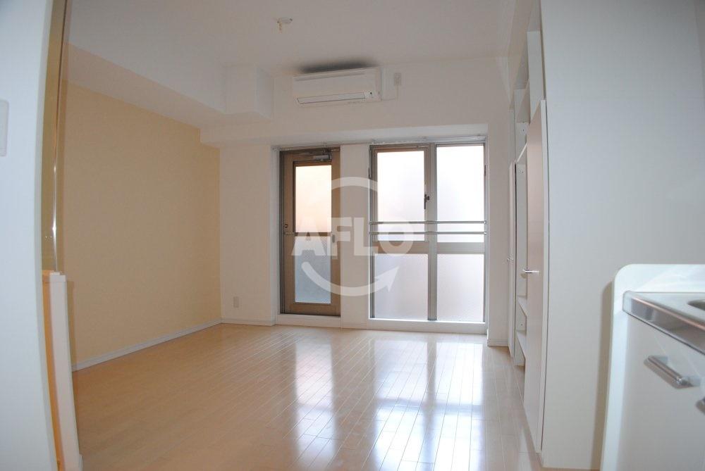 居室・リビング　KDX堺筋本町レジデンス　洋室