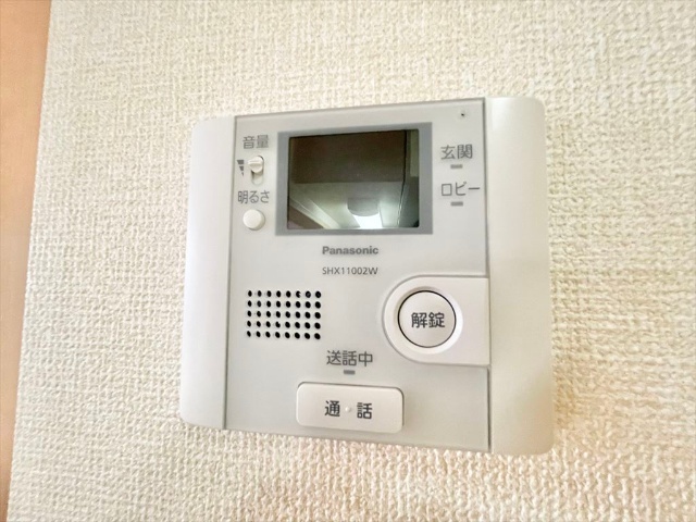 セキュリティ　同一建物内１０２号室内装写真転載