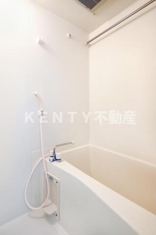 バス・シャワールーム　お風呂です