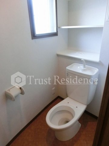 トイレ　別部屋参考写真