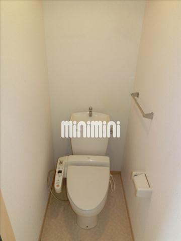 トイレ　シャワー付き洋式トイレ