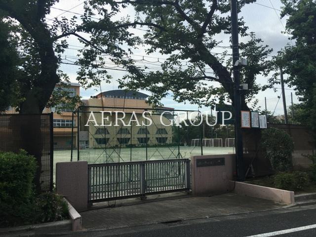 中学校　世田谷区立東深沢中学校（中学校）まで453m