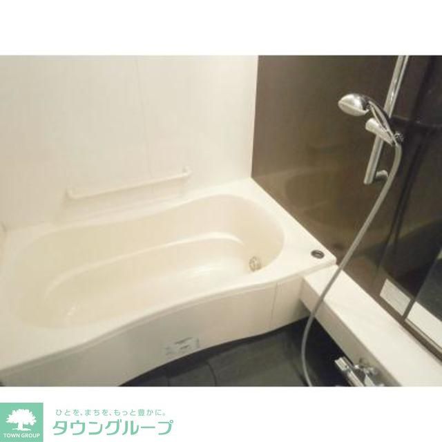 バス・シャワールーム　※写真は同タイプ住戸です。