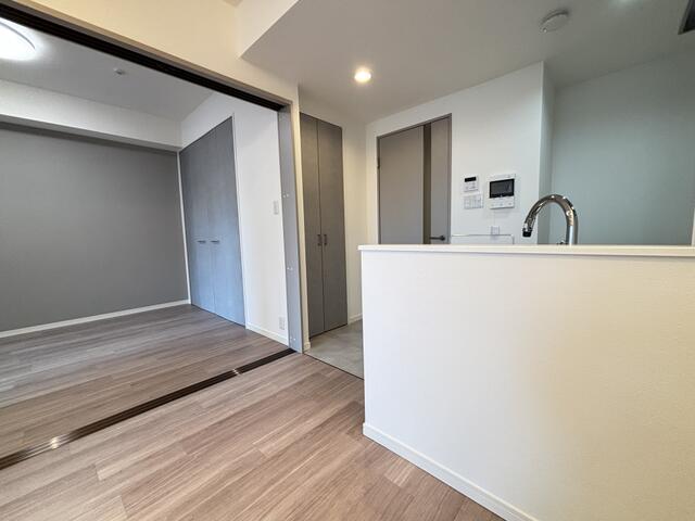 居室・リビング　※現況優先。