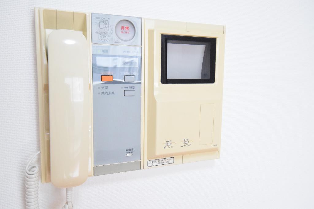 セキュリティ　カメラ付インターホン
