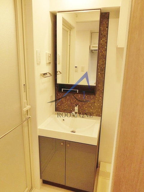 洗面設備　洗面台です。